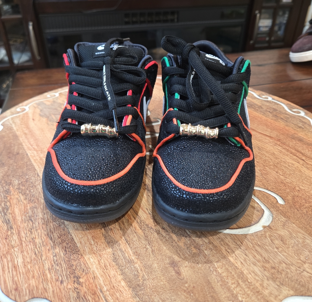 Nike x Bronx Girls Skate Dunk Mens Size 5/Womens 6.5